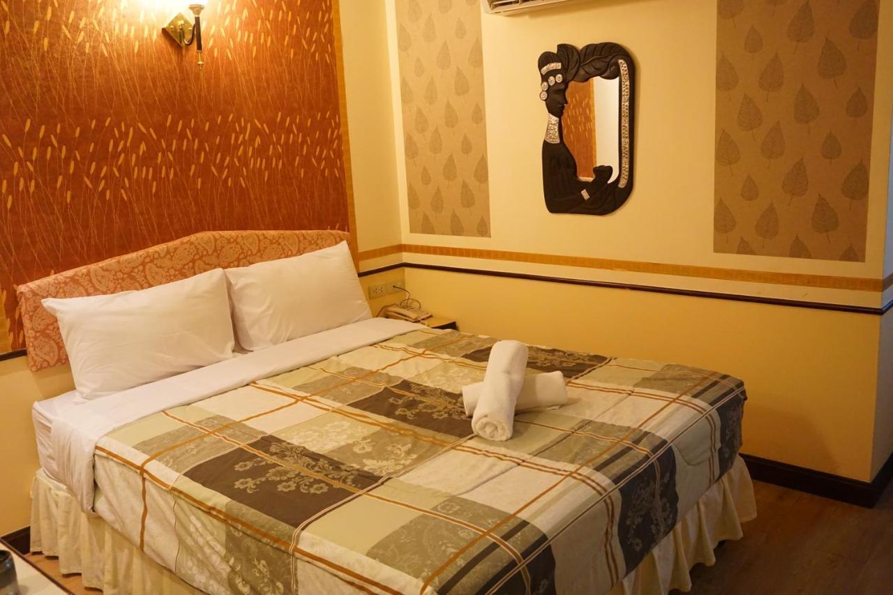 Honey House1 Hotel Bangkok Ngoại thất bức ảnh