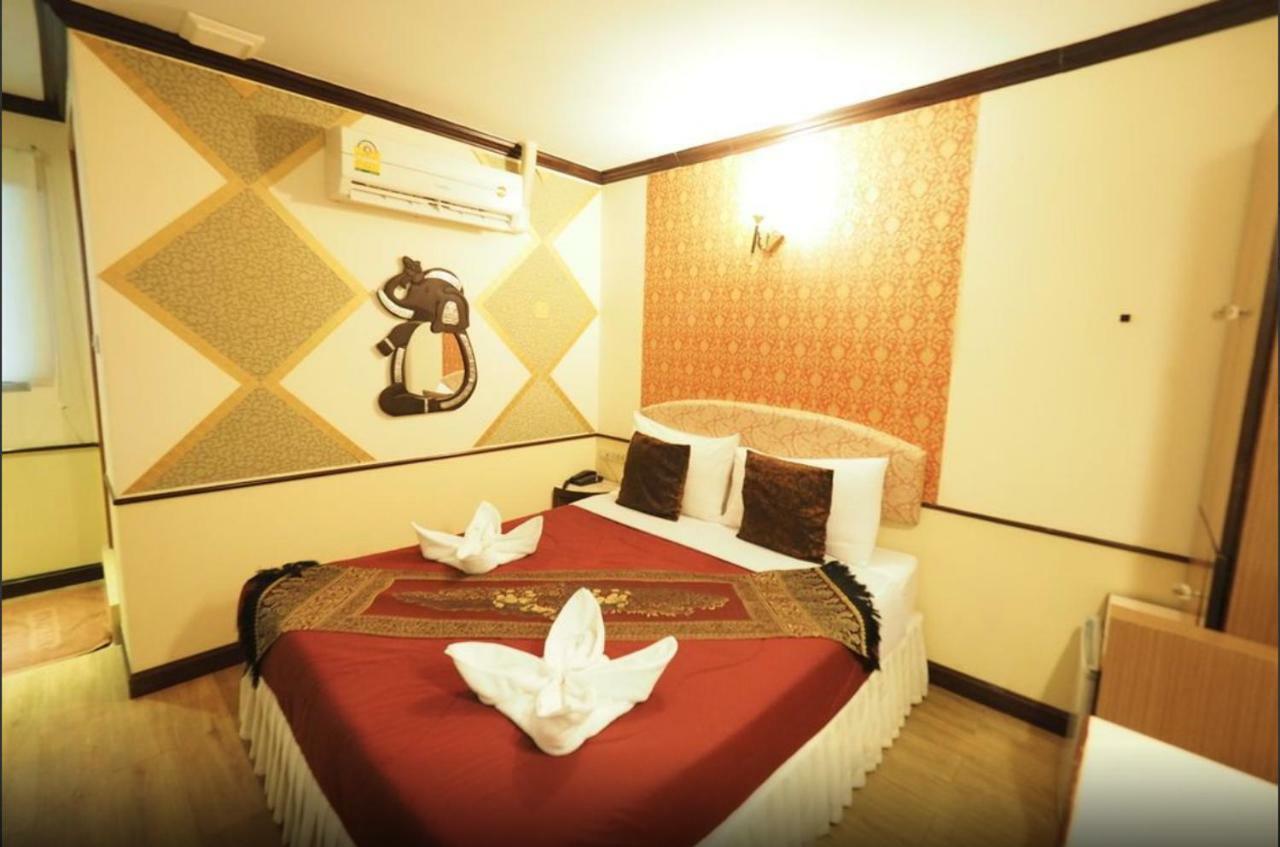 Honey House1 Hotel Bangkok Ngoại thất bức ảnh